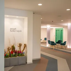 4* מלון Smart
