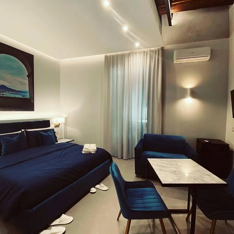 فندق مبيت وإفطار نابولي L'Infinito 88 Charmant Rooms إيطاليا