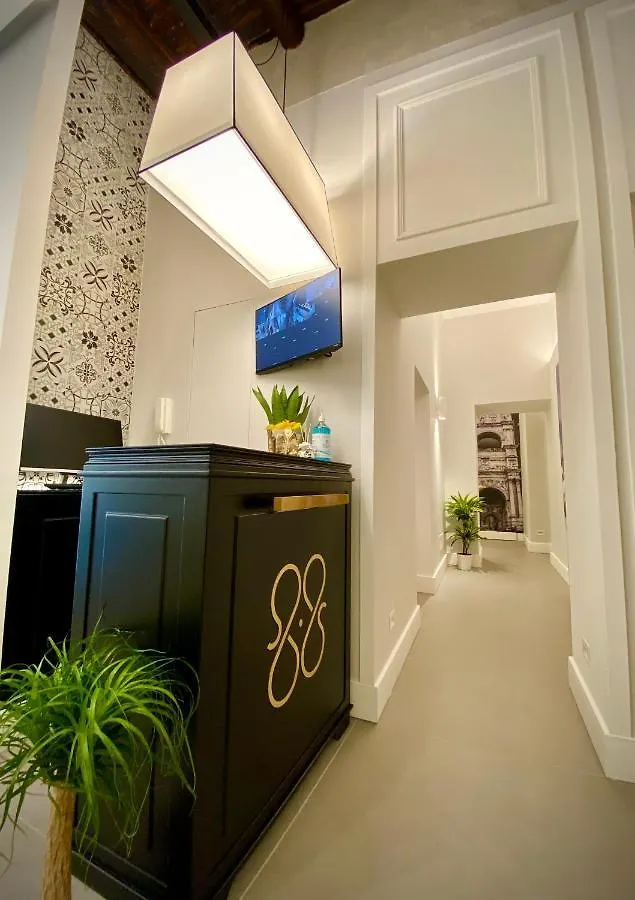 نابولي L'Infinito 88 Charmant Rooms فندق مبيت وإفطار