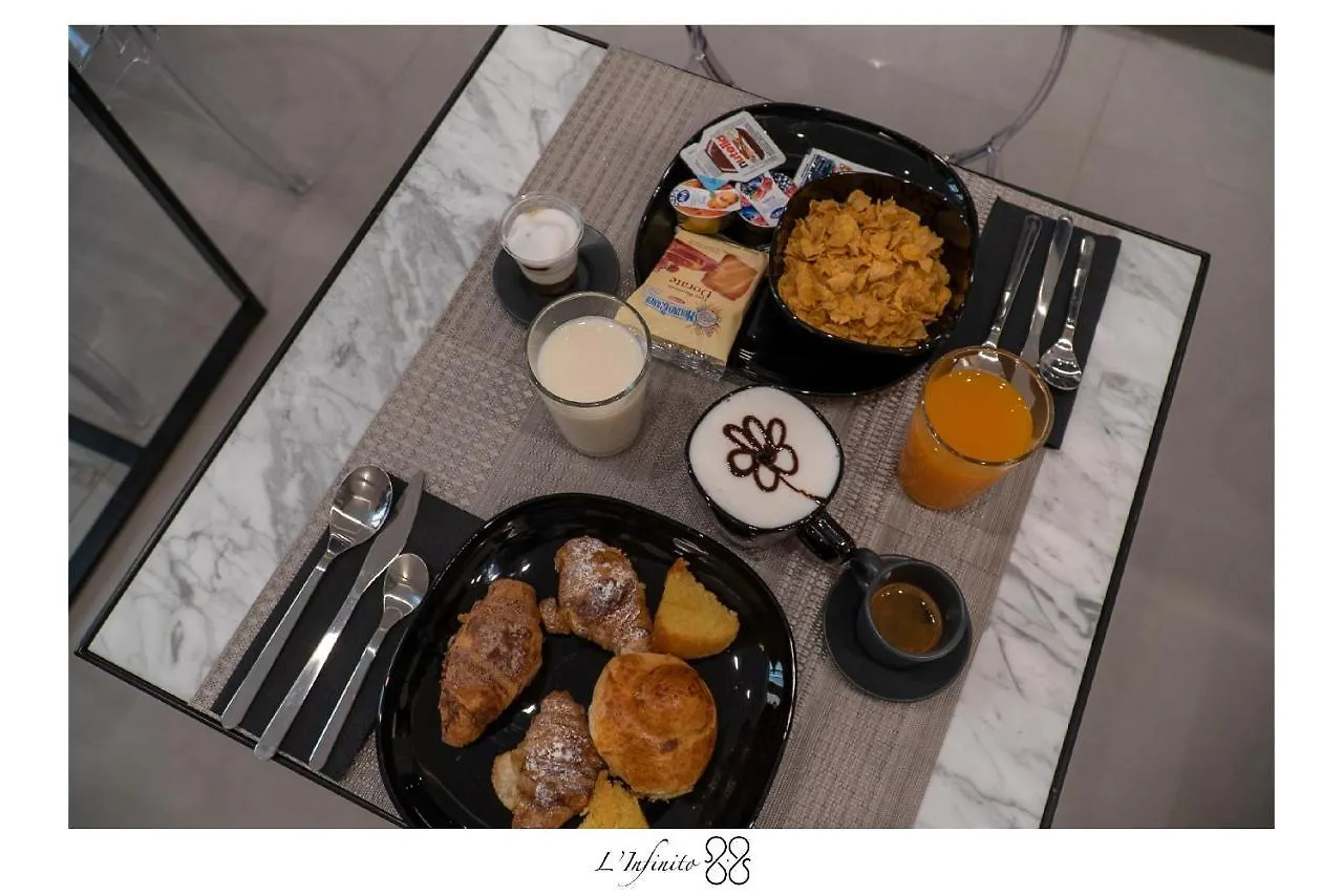 نابولي L'Infinito 88 Charmant Rooms إيطاليا