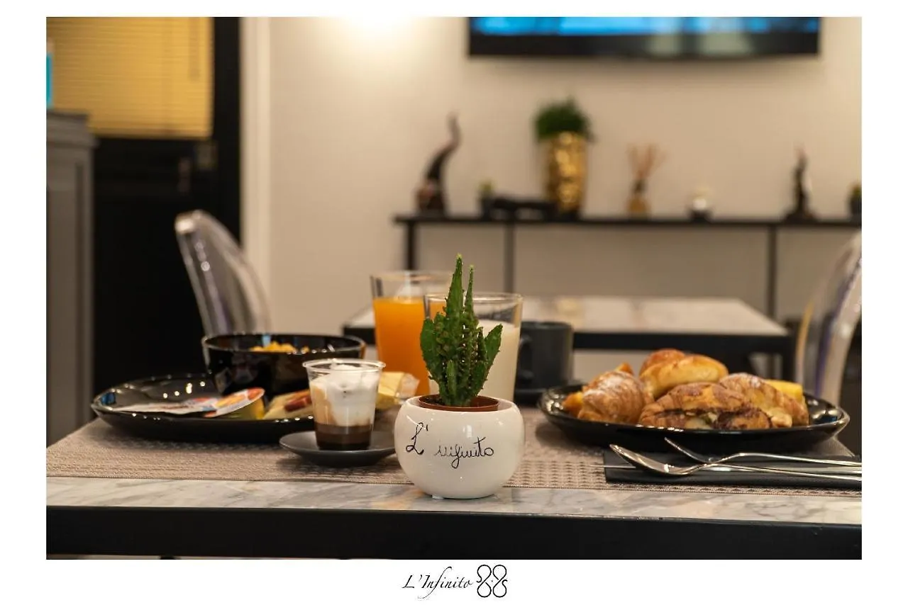 نابولي L'Infinito 88 Charmant Rooms إيطاليا